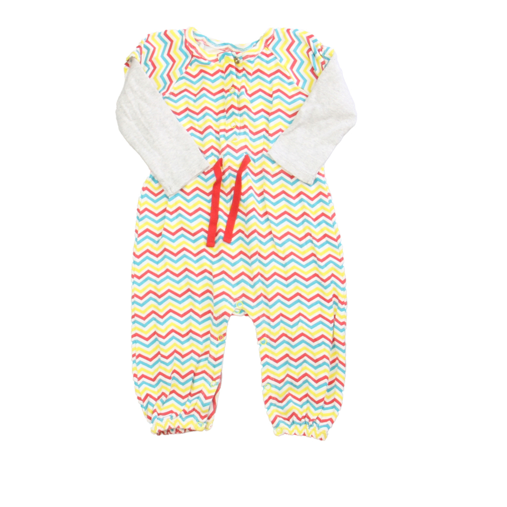 Stem Girls Gray | Red | Yellow Long Sleeve Outfit size: 6 Months